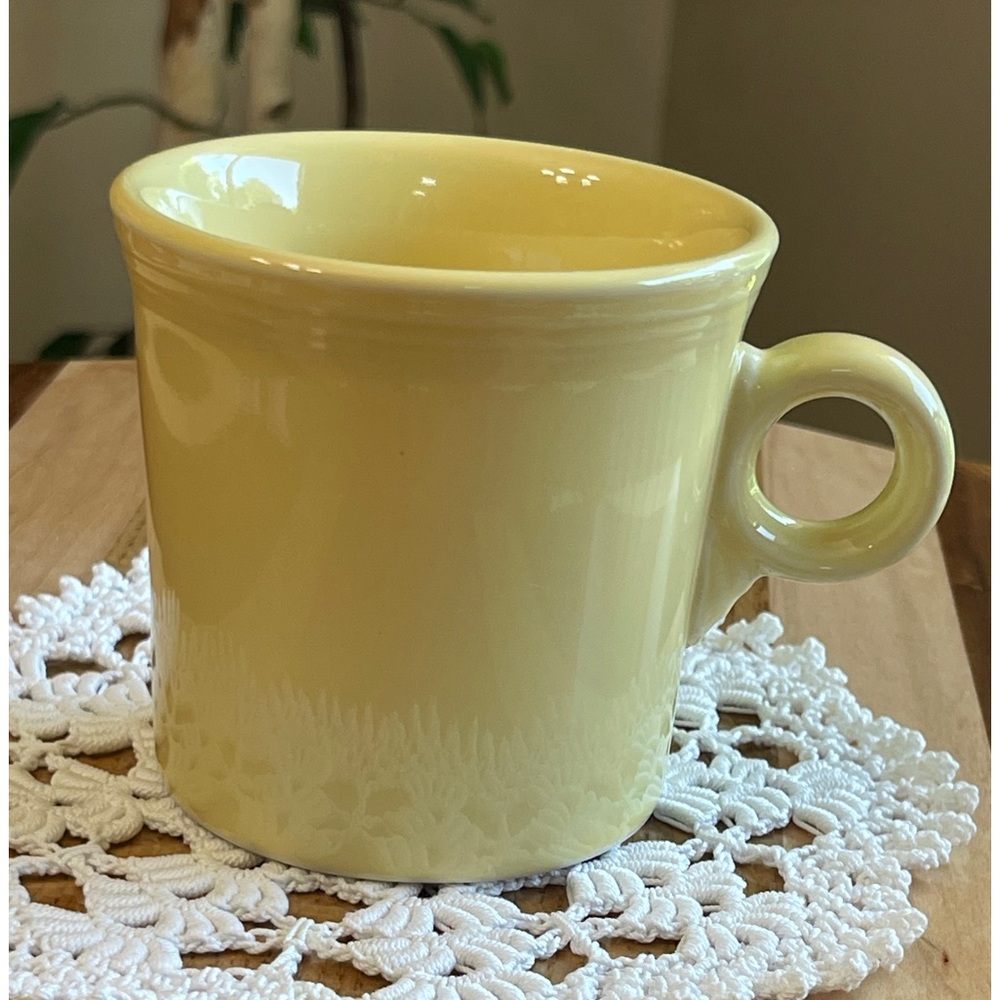 FIESTA Ware Yellow Coffee Cup Mug 1998 Ring Handle Lead Free Homer R Laughlin